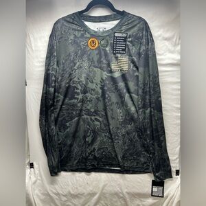 CAMO BY HOWITZER Long Sleeve Tee Sz 2xl. NWT